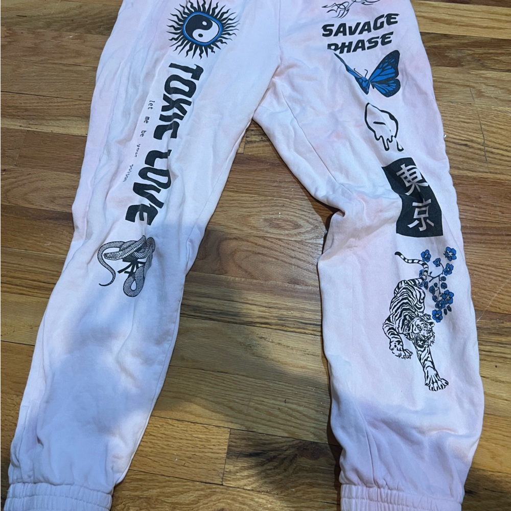 Adika sweatpants